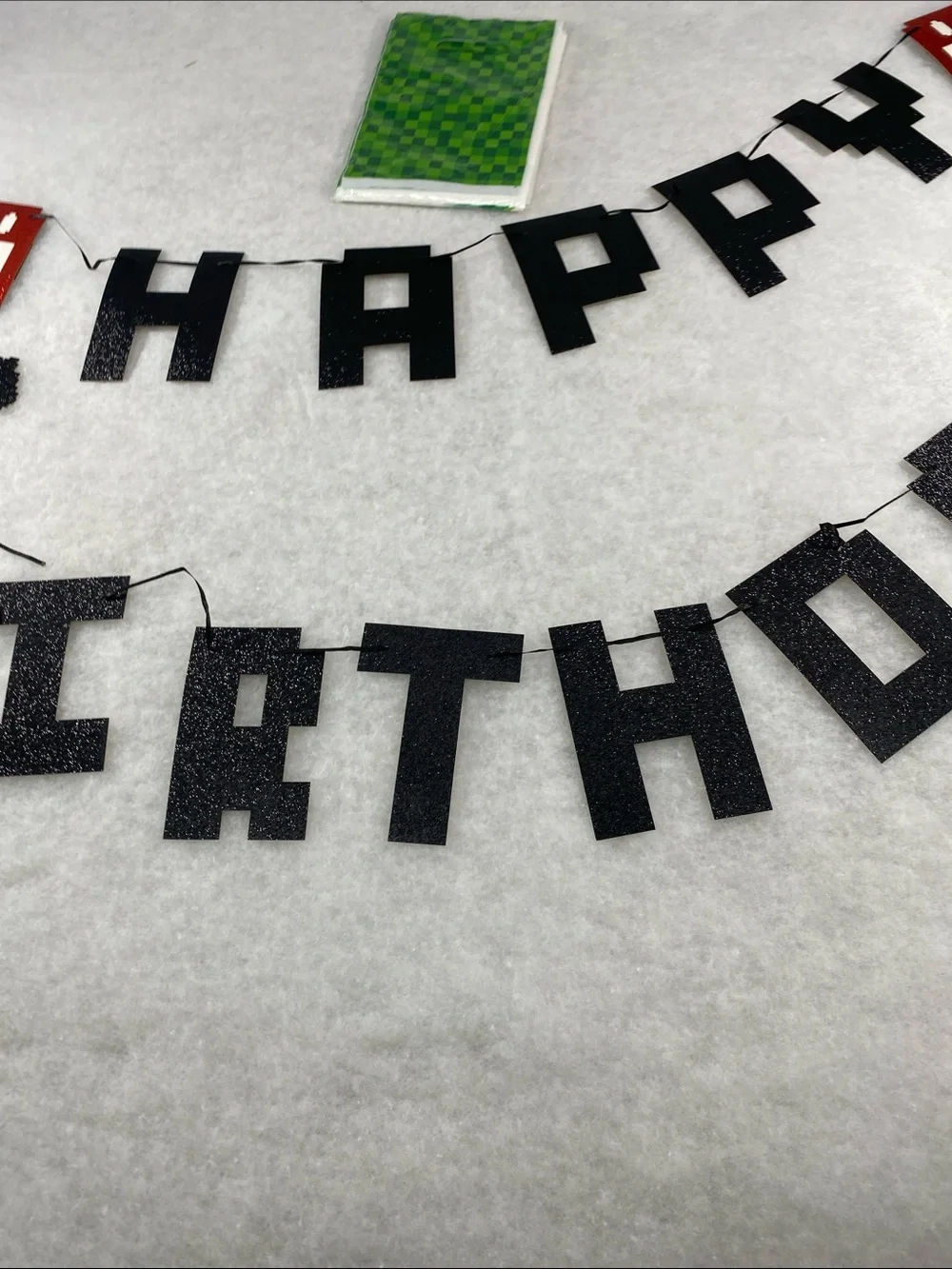 Happy Birthday Banner Party Garland - Black Glitter Minecraft 50 pcs party bags